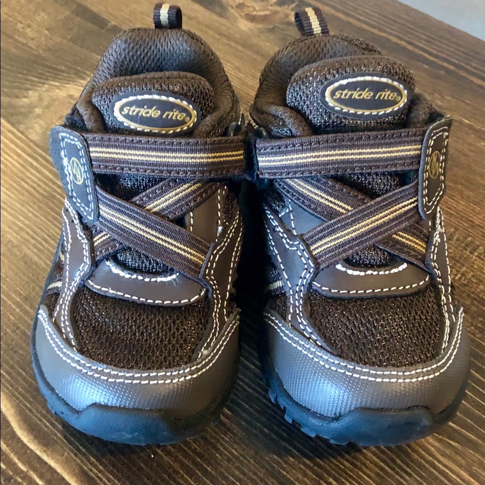 Stride Rite Toddler Shoes
